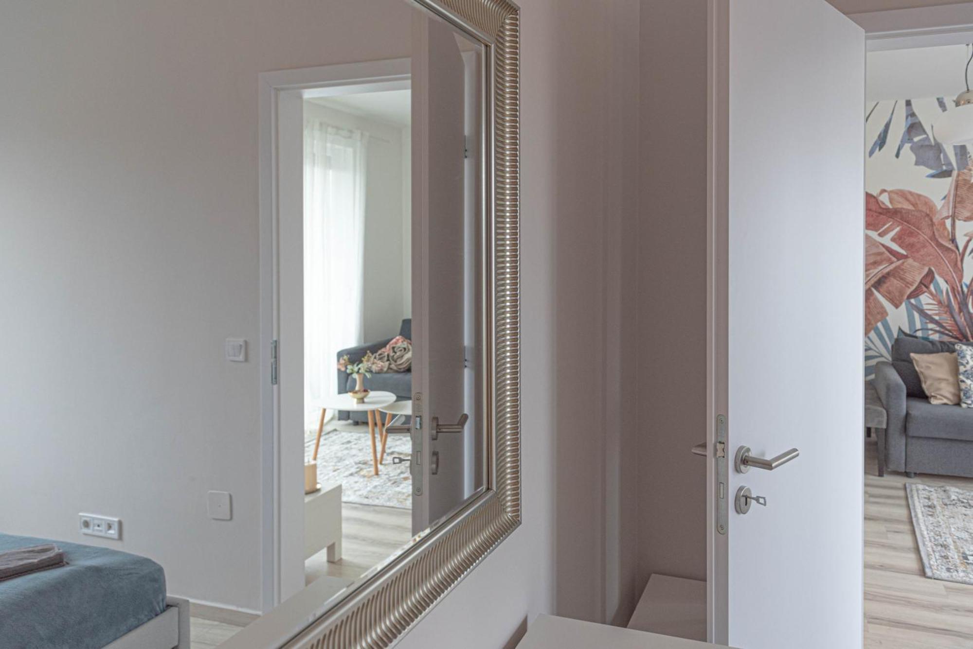 Dob36 Apartment With Free Private Parking And Balcony بودابست المظهر الخارجي الصورة